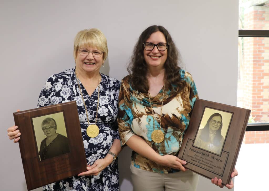 Hopla and Myers named FMU Trustees’ Research Scholars